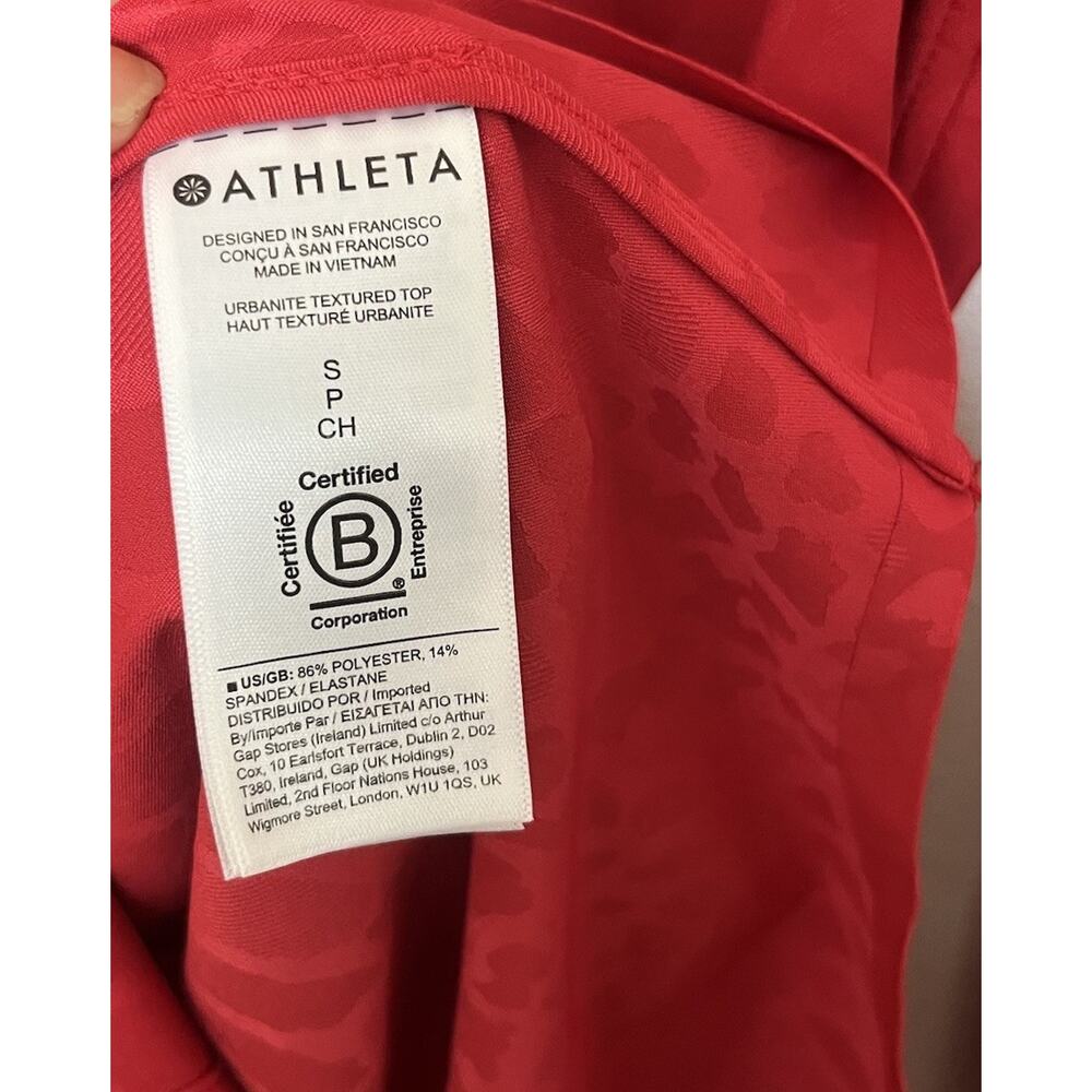 Athleta Urbanite Textured Button Down Shirt Women Small Red Gorpcore Athleisure - Picture 10 of 11
